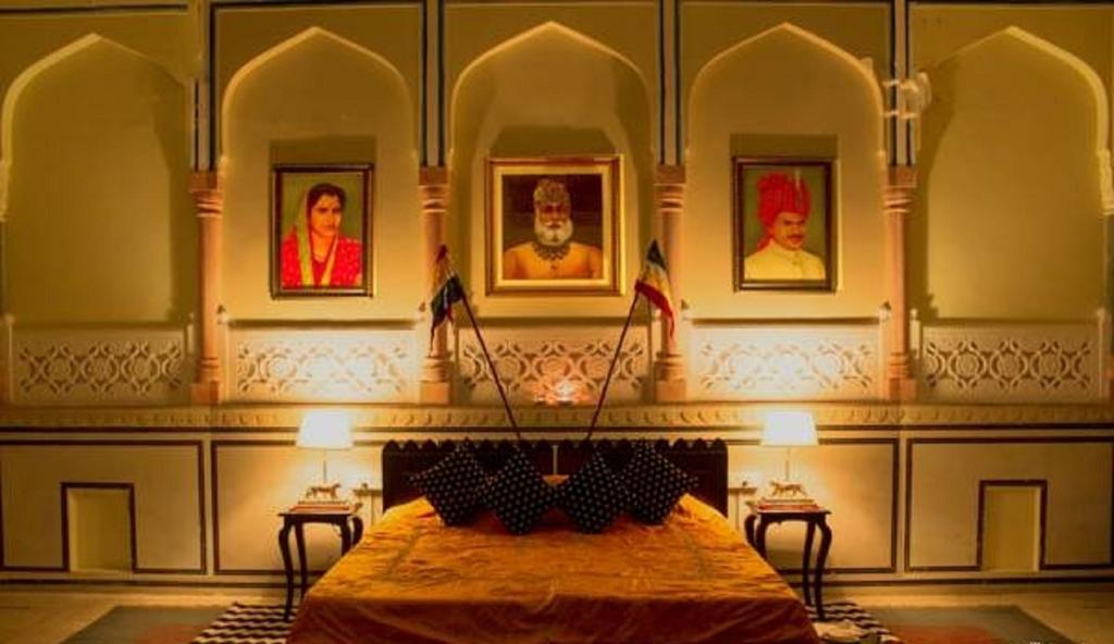 The Umaid Vilas Royal Heritage Haveli Dzsaipur Szoba fotó