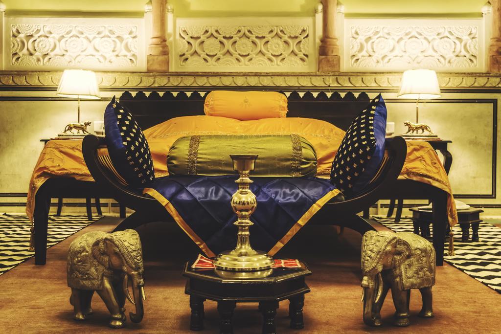 The Umaid Vilas Royal Heritage Haveli Dzsaipur Szoba fotó